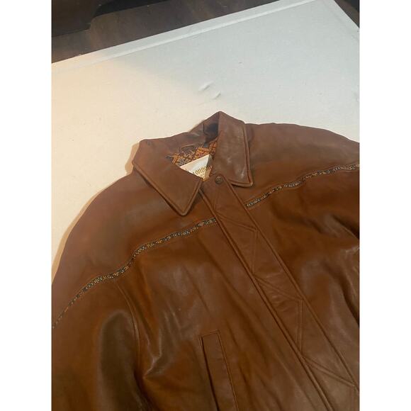 Vintage London Fog Western Accent Leather Bomber Jacket - Picture 4 of 7